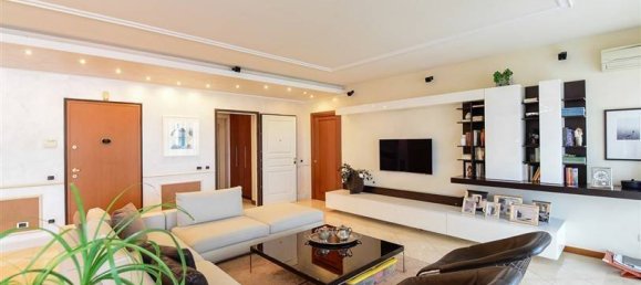 3 غرف نوم شقة في Seregno, Italy رقم 321467 3