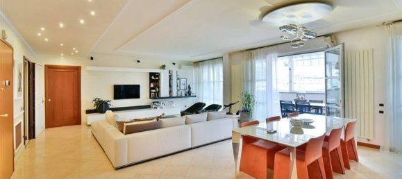 3 غرف نوم شقة في Seregno, Italy رقم 321467 4