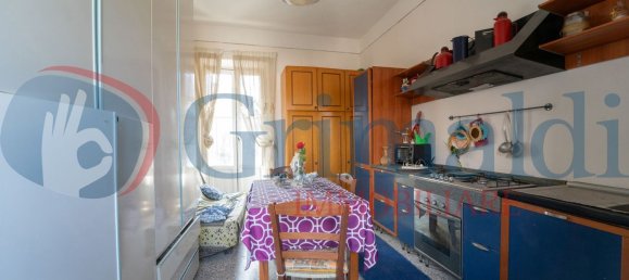 Дом с 4 спальнями в Чеза, Италия № 322315 2