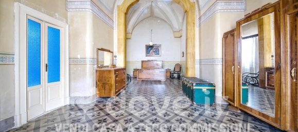Edificio de 9 dormitorios en Oria, Italy No. 357127 25