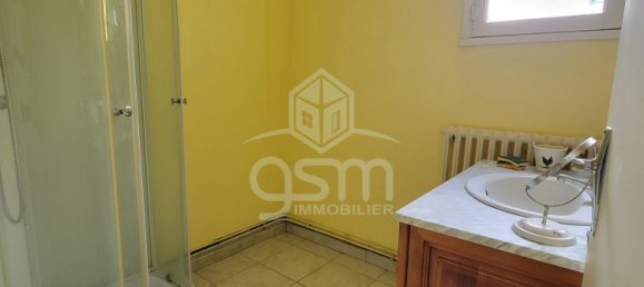 3 bedrooms House in Athee-sur-Cher, France No. 65341 8