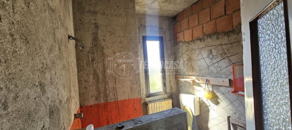 3 Schlafzimmer Haus in Foresto Sparso, Italy, Nr. 92121 19