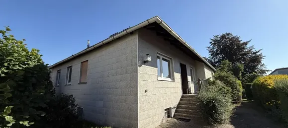 Edificio de 5 dormitorios en Hof, Germany No. 300407 9