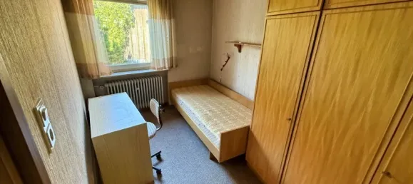 Edificio de 5 dormitorios en Hof, Germany No. 300407 13