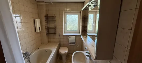 Edificio de 5 dormitorios en Hof, Germany No. 300407 7