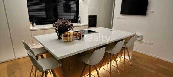 4 bedrooms House in Fasoula, Cyprus No. 15320 8