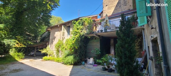 23 bedrooms Apartment in Ain, France No. 287098 4