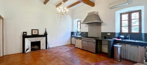 5 bedrooms Townhouse in Corbara, France No. 266134 2