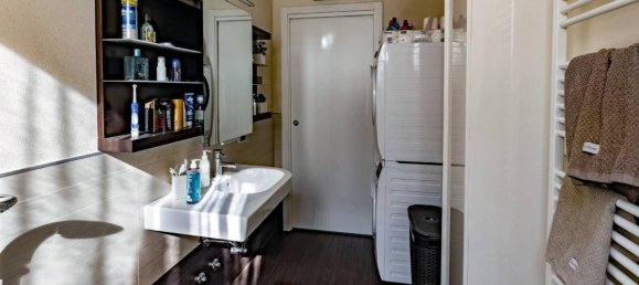 Apartamento de 3 divisões em Monza, Italy N.º 39821 14