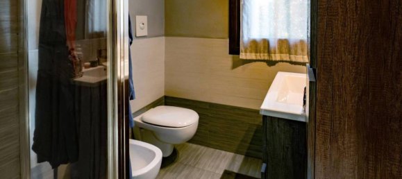 Apartamento de 3 divisões em Monza, Italy N.º 39821 20