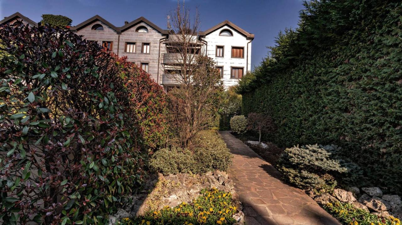 Apartamento de 3 divisões em Monza, Italy N.º 39821