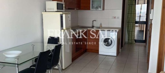 2 bedrooms Apartment in Saint Julian's, Malta No. 10444 4