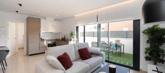 3 bedrooms Villa in Santa Pola, Spain No. 16518 10