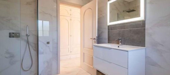 5 bedrooms Villa in Almancil, Portugal No. 118144 18