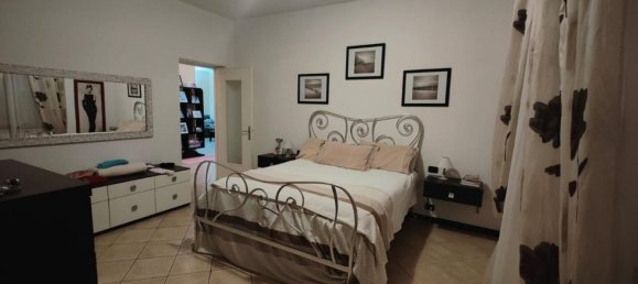 6 rooms Apartment in Sarzana, Italy No. 62933 13