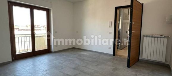 2 Schlafzimmer Wohnung in Monterotondo, Italy, Nr. 301229 3