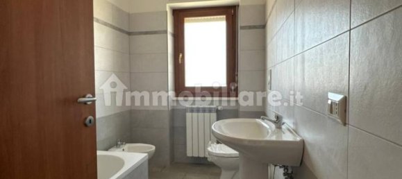 2 Schlafzimmer Wohnung in Monterotondo, Italy, Nr. 301229 7