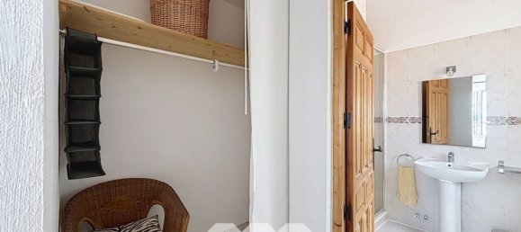 3 bedrooms Villa in Arenas, Spain No. 131053 25