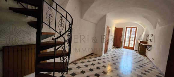 4 غرف نوم فيلا في Dolceacqua, Italy رقم 263714 2