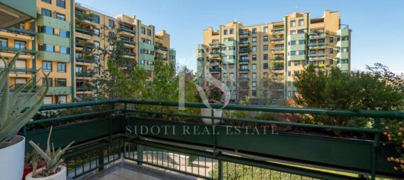 4 rooms Apartment in Pioltello, Italy No. 28863 8