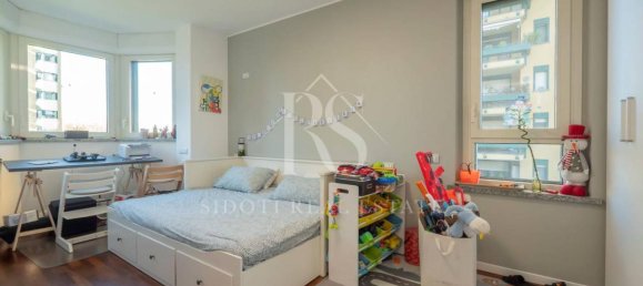 4 rooms Apartment in Pioltello, Italy No. 28863 14