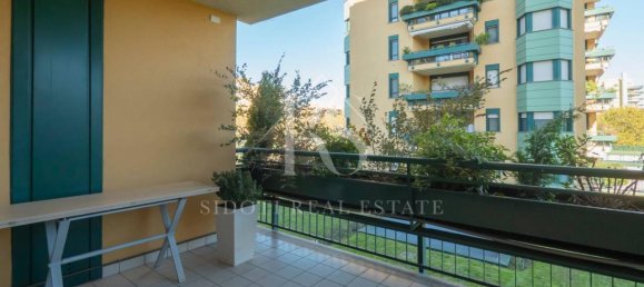 4 rooms Apartment in Pioltello, Italy No. 28863 17