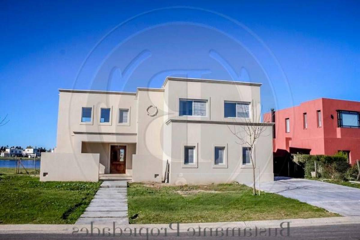 3 Schlafzimmer Haus in Tigre, Argentina, Nr. 62884