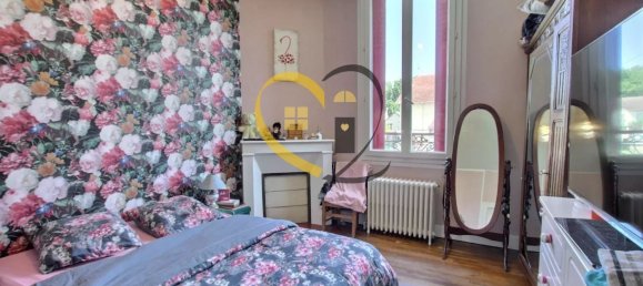 Дом с 3 спальнями в Вьерзон, Франция № 95419 4