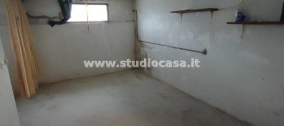 Apartamento de 2 dormitorios en San Bassano, Italy No. 85508 12