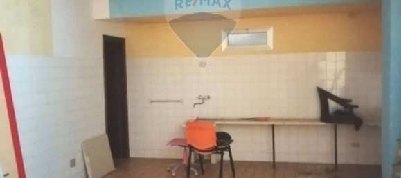 2-Zimmer Gewerbliche Immobilie in Formia, Italy, Nr. 110134 7