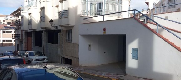 3 bedrooms Apartment in Granada, Spain No. 184611 2