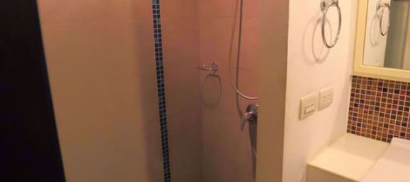 2 Schlafzimmer Eigentumswohnung in Phra Khanong, Thailand, Nr. 9537 2