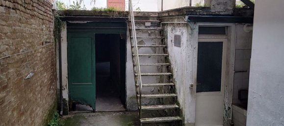 6 rooms House in Parma, Italy No. 268692 11