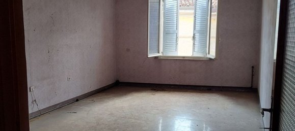6 rooms House in Parma, Italy No. 268692 8