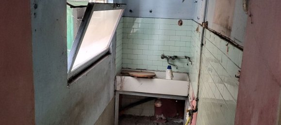 6 rooms House in Parma, Italy No. 268692 9