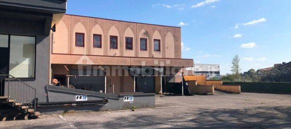 Oficina de 5 habitaciónes en Mazzano, Italy No. 165964 14