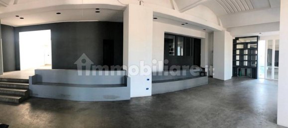 Oficina de 5 habitaciónes en Mazzano, Italy No. 165964 7