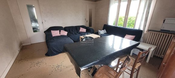 3 bedrooms House in Conflans-Sainte-Honorine, France No. 181980 2