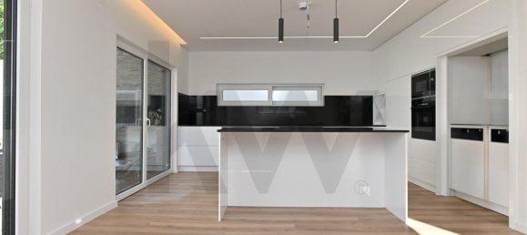 4 Schlafzimmer Stadthaus in Cascais, Portugal, Nr. 44390 4