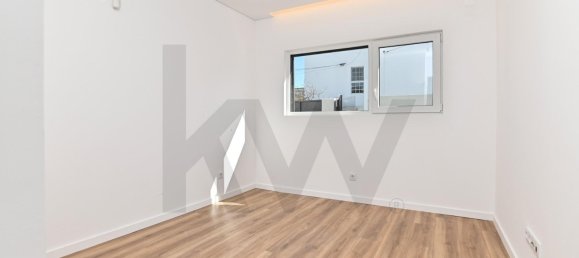 4 Schlafzimmer Stadthaus in Cascais, Portugal, Nr. 44390 11