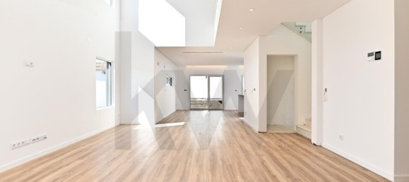 4 Schlafzimmer Stadthaus in Cascais, Portugal, Nr. 44390 7