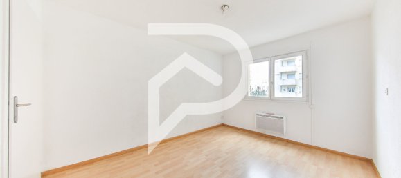 2 chambres Appartement à Saint-Louis, France No. 46176 10