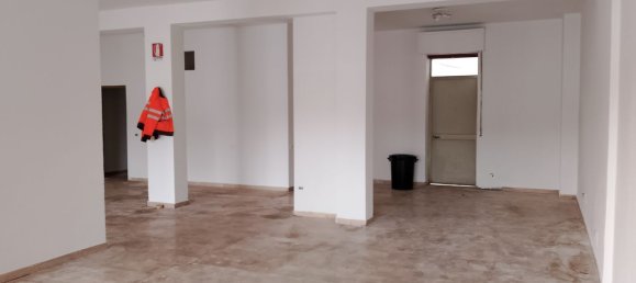 Propriété commerciale à Campi Bisenzio, Italy 115m² No. 44932 4