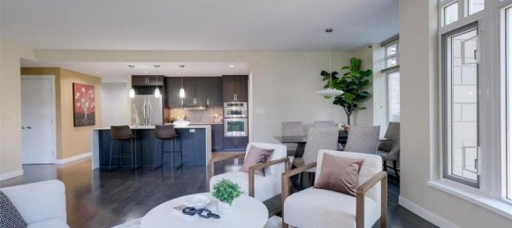 2 bedrooms House in British Columbia, Canada No. 1210 8