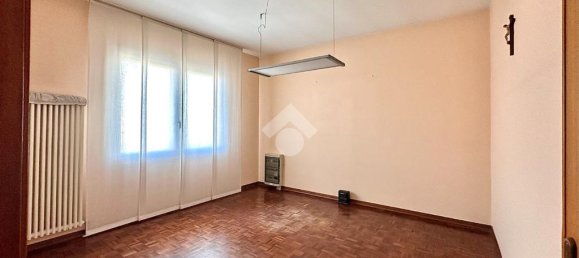 6 rooms Office in Fontaniva, Italy No. 257673 20