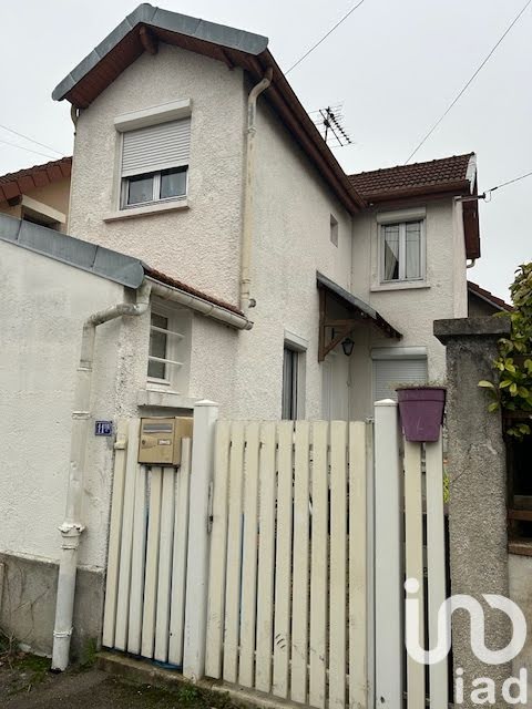 2 bedrooms House in Saint-Andre-les-Vergers, France No. 214668