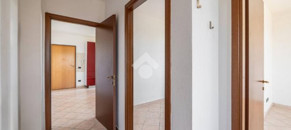 Квартира с 2 спальнями в Минербио, Италия № 346183 20