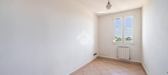 Квартира с 2 спальнями в Минербио, Италия № 346183 40