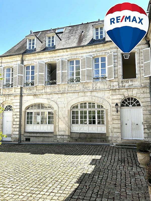 1 bedroom Duplex in Bourges, France No. 248008