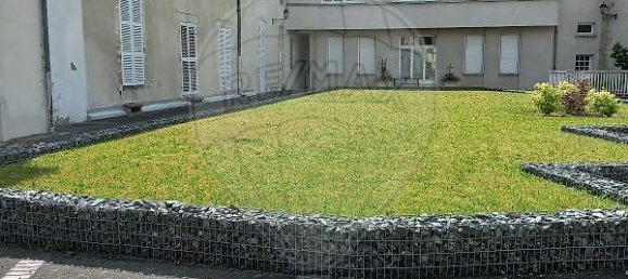 1 bedroom Duplex in Bourges, France No. 248008 9